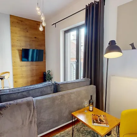 Witold's Apartment's Centrum By The Odra River - Rooftoop Terrace *